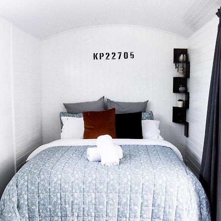 Rustic Rails Accommodation ดาร์กาวิลล์ ภายนอก รูปภาพ